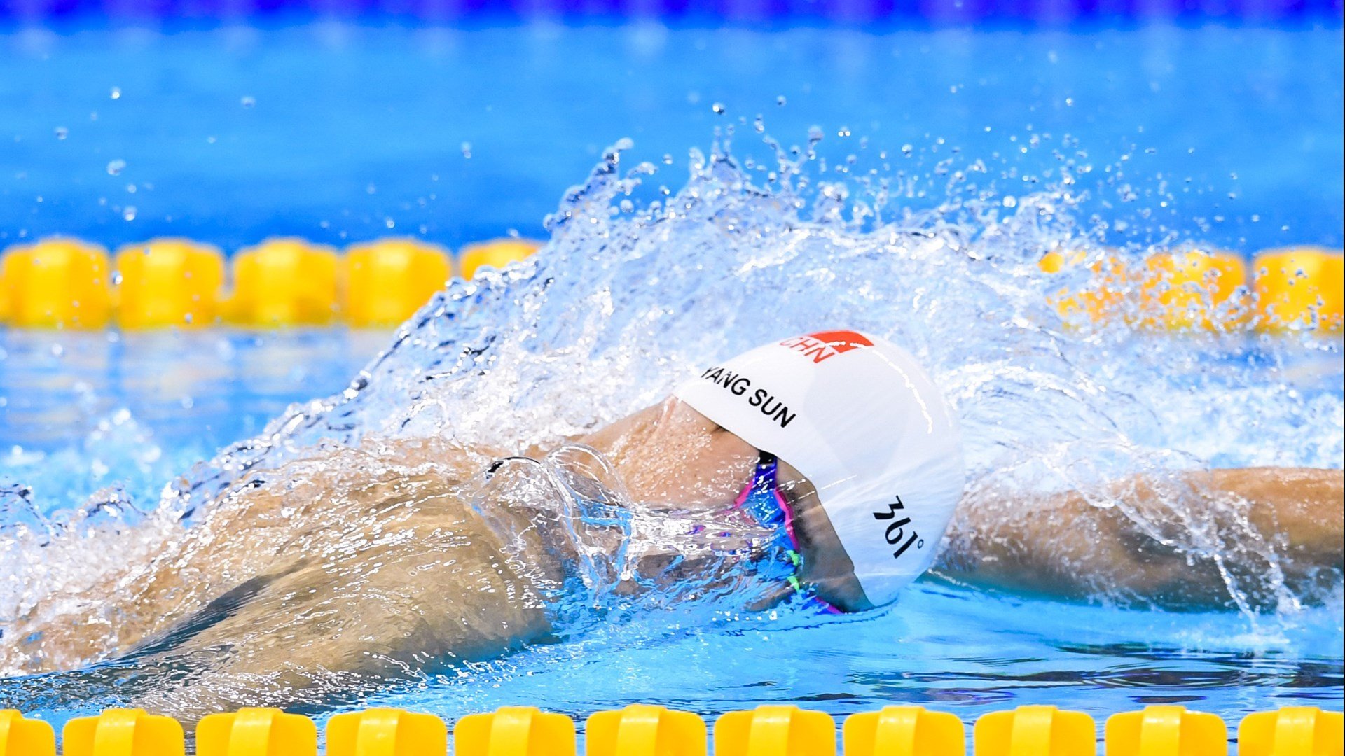 kering.com-8分36秒再创佳绩!杨瀚森超越孙悦,末节成“吉祥物”